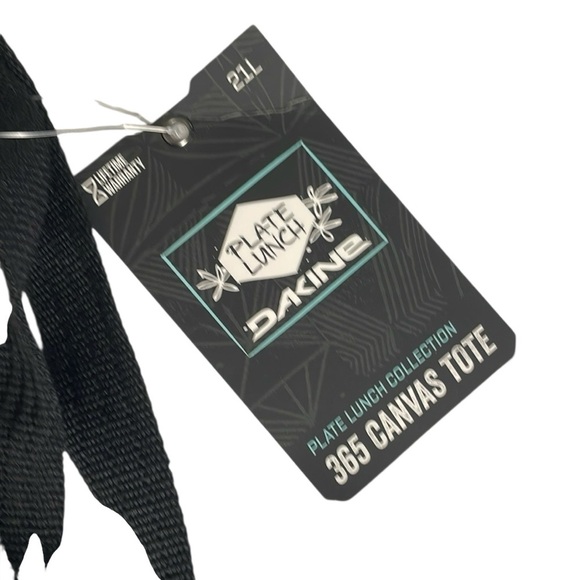 NWT Dakine Plate Lunch Black and Green Geometric Tote Bag - Picture 8 of 9